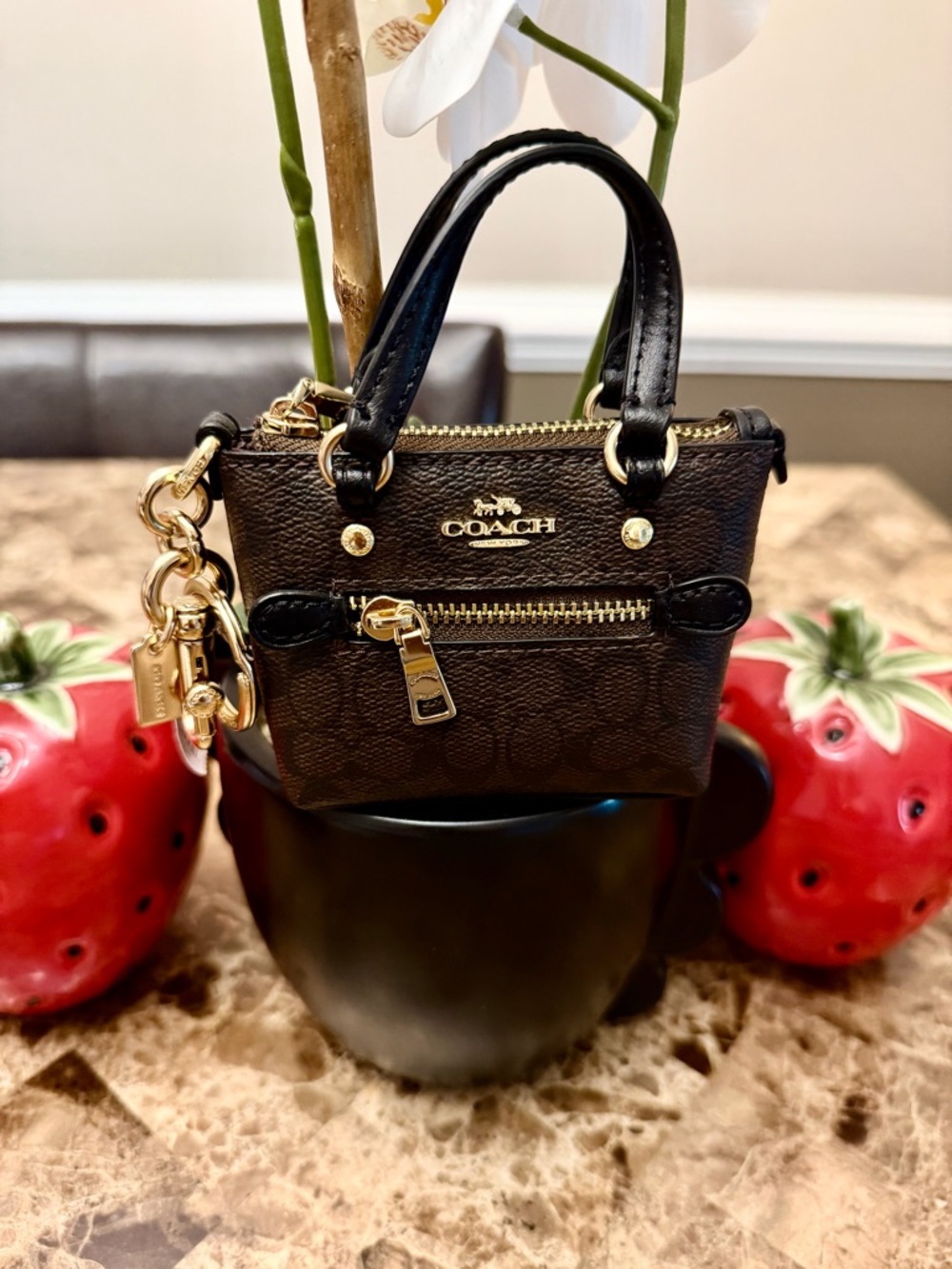 ⭐️⭐️NWT Coach Mini Gallery Tote Bag Charm